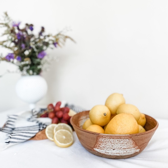 Stoneware Pottery Bowl - Picture 3 of 5